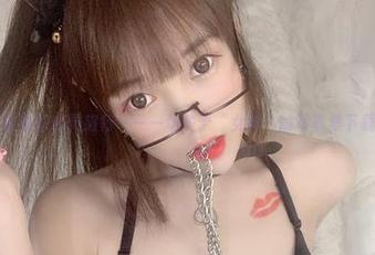星野咪兔的心灵旅行——一场关于“女神”的写真集下载探险