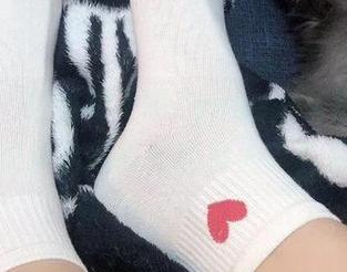 微密圈 – 想问林子喵Lynne怎么做到每次更新都把泳池拍得如此撩人？真有一手！