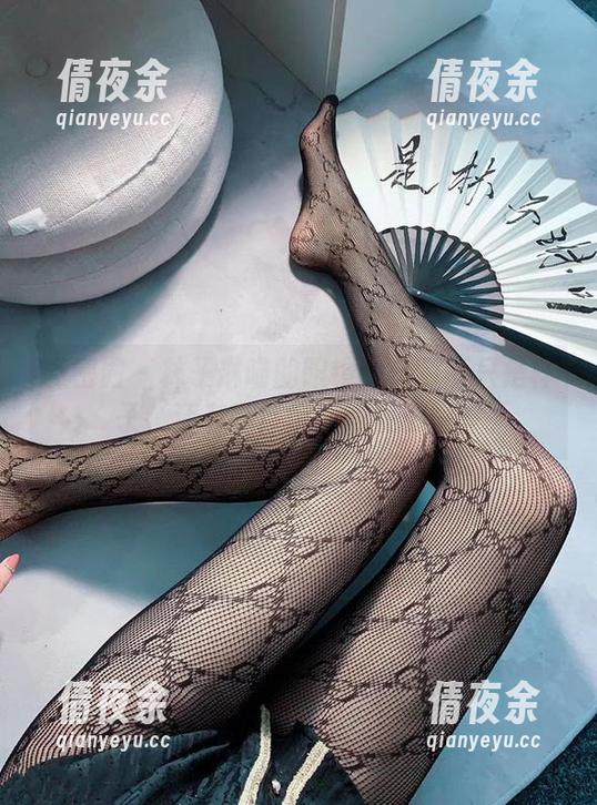 微密圈 - 林子琳喵的眼镜：定制不只是样子，还有不经意间的凌厉眼神