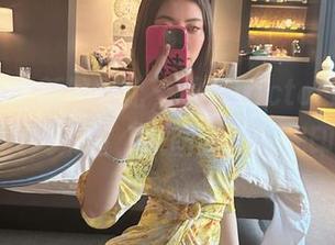 微密圈 – 新旧对比，果儿Victoria的红红火火又来啦，原图犹如时光印记！