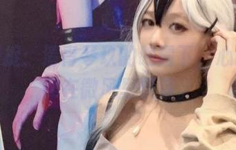 高清捕捉：清青琴玖的晚霞下，心跳的旋律在微风里飘荡。