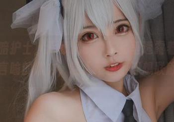 定制黑暗护士，清颜颜子的作品里透露着一种不可言喻的魅力，让人不由得浮想联翩。