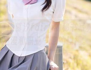 秀人网 – 周慕汐fairy的秘书写真，天真烂漫和职业气息的碰撞。