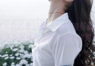 秀人网 – 尝试奈汐酱nice的油亮新风潮：私房原图堪比新鲜出锅的炸鸡！