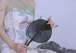 秀人网 – 晚苏susu的私房图集，这空姐的气质真让人想多看几遍～