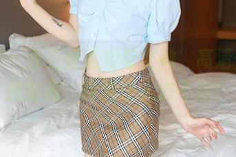 秀人网 – 当王伊纯变身女神，高清壁纸的画面感，真是让人追不完！