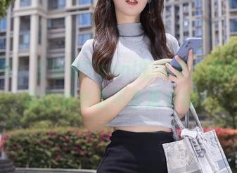 秀人网 – 王馨瑶Yanni的写真：想问问，你的秘书会不会撩老板？