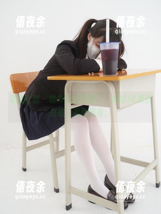 紧急企划 - 林书辞又更新了，她的JK摄影挑战了我的想象。