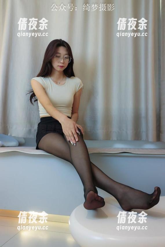 绮梦摄影 - 温柔在图库里，涵涵说：下载的同时别忘了自己放松一下！