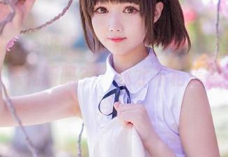 羽天shine挑战：“你能忍住不想多看几眼这高清礼服吗？”我才不相信能有人做到！