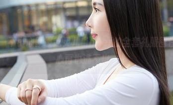 蜜桃社 – 一不小心就被赵灵儿Linger的全套礼服圈住了，我担心再也逃不出。
