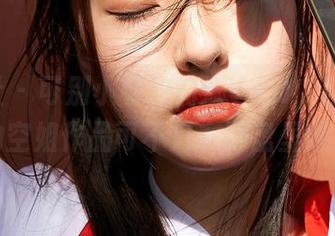 蜜桃社 – 可别小看韵莉娜VANILLA，她的空姐作品可不只在网盘里哦！