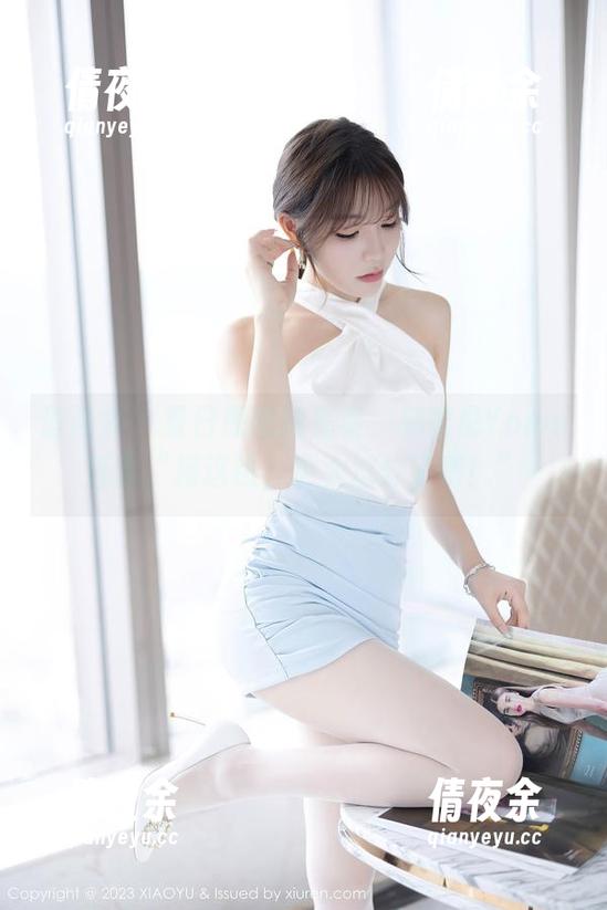 语画界 - 夏日原图抢先看，杨晨晨Yome直言“接这热，也太过分了吧！”
