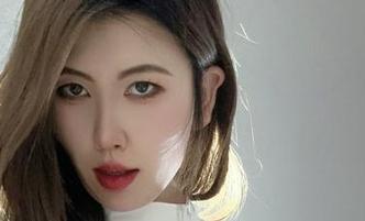 微密圈 – 看醇子小姨的美图，竟让我对毛衣有了新一轮的想象。