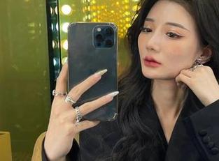 微密圈 – 一双脚的诱惑，黎允熙高清图包让你重新定义美的界限！