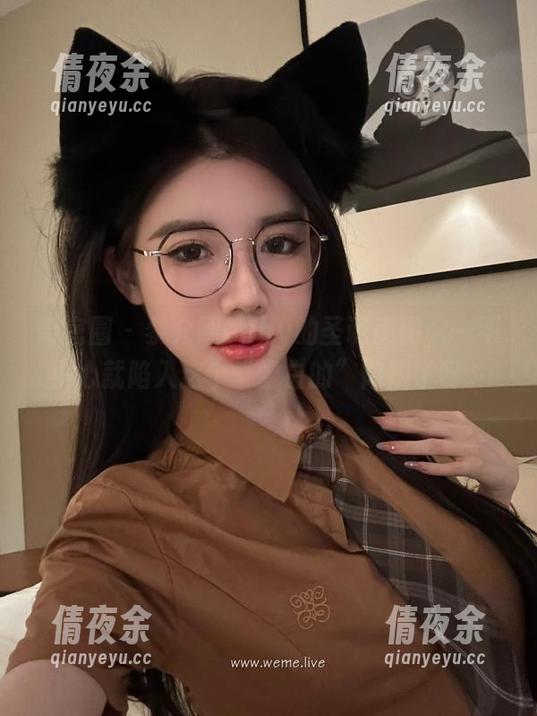 微密圈 - 黎允熙baby的圣诞美图，一不小心就陷入这个“雪白的”陷阱了呀。